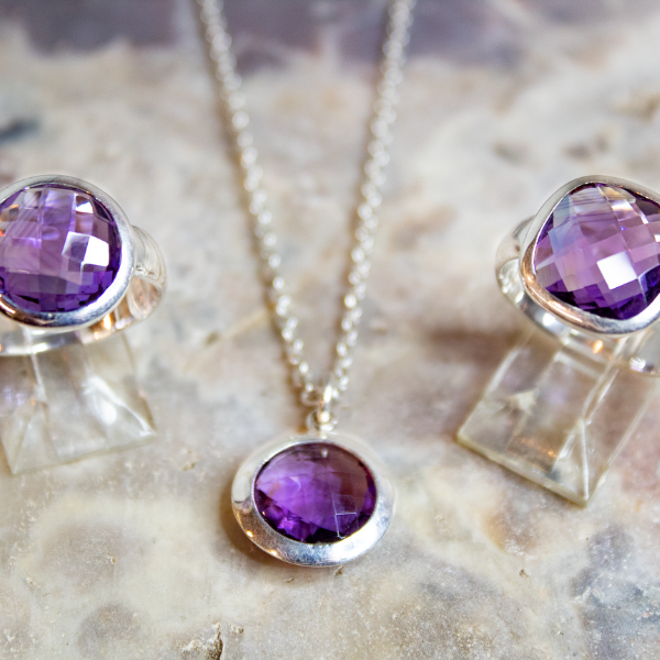 AmethystFebruaryBirthstoneGuide