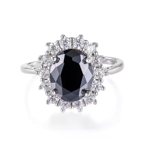 bencilla Black 4 Prong Diamond Ring