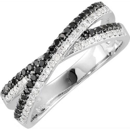 Xoey 0.75 Carat Black  Diamond Ring