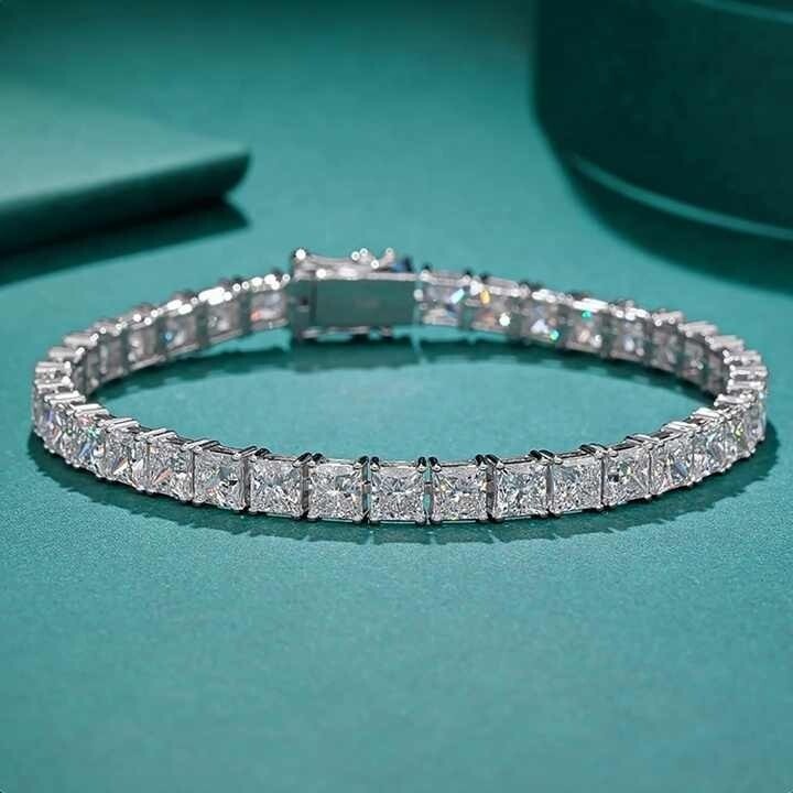 4.25 ct Lab Grown Princess Cut Diamond Tennis Bracelet in White Gold